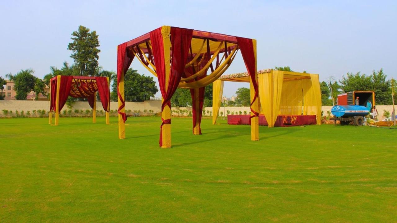 Wedlock Farms - Events Venue Villa Gurgaon Buitenkant foto