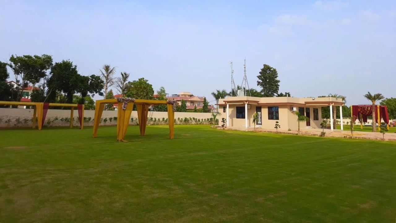Wedlock Farms - Events Venue Villa Gurgaon Buitenkant foto
